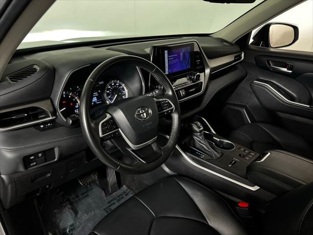 used 2024 Toyota Highlander car, priced at $42,304