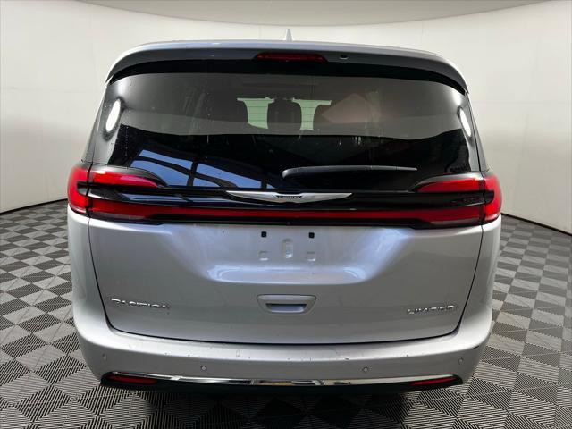 used 2022 Chrysler Pacifica car, priced at $27,411