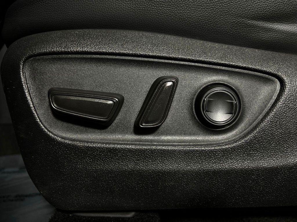 used 2024 Toyota Highlander car, priced at $38,068