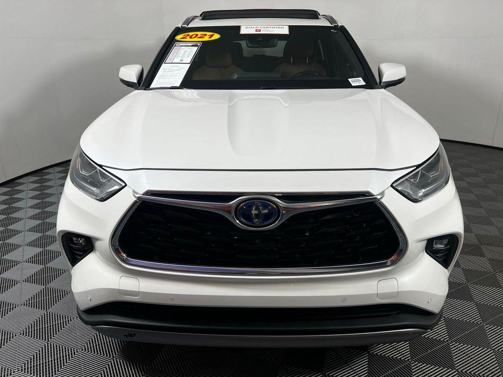 used 2021 Toyota Highlander Hybrid car, priced at $37,631