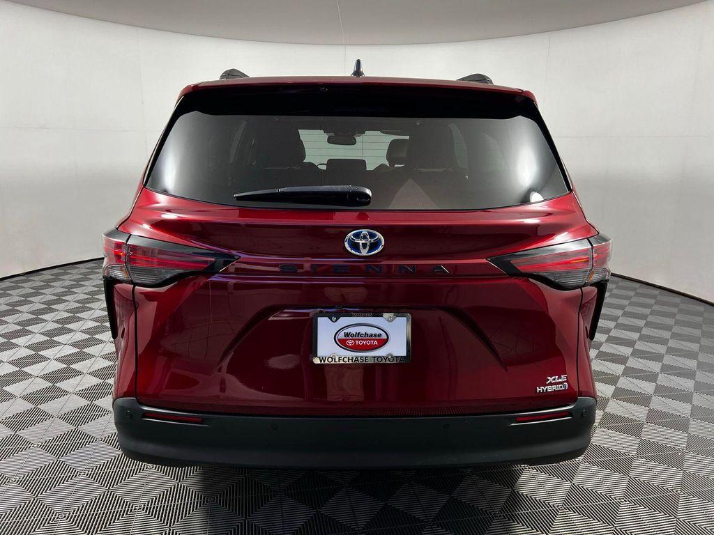 used 2022 Toyota Sienna car, priced at $35,719