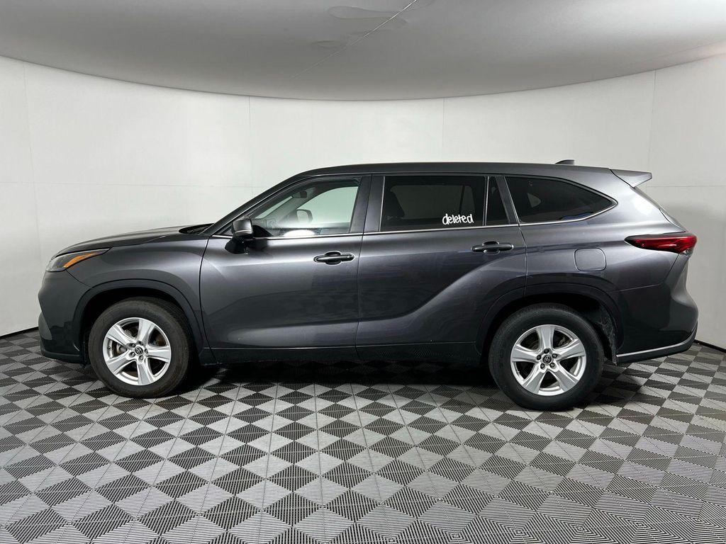 used 2023 Toyota Highlander car, priced at $32,145