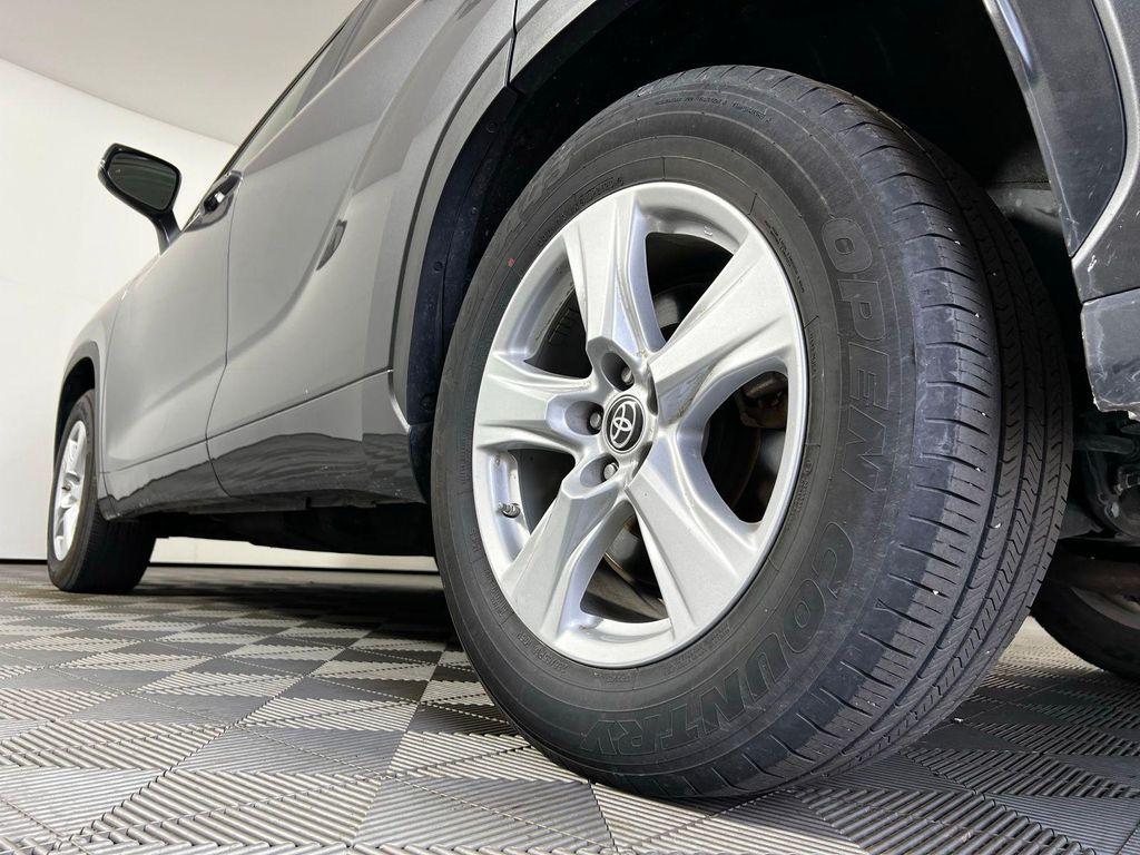 used 2023 Toyota Highlander car, priced at $32,145