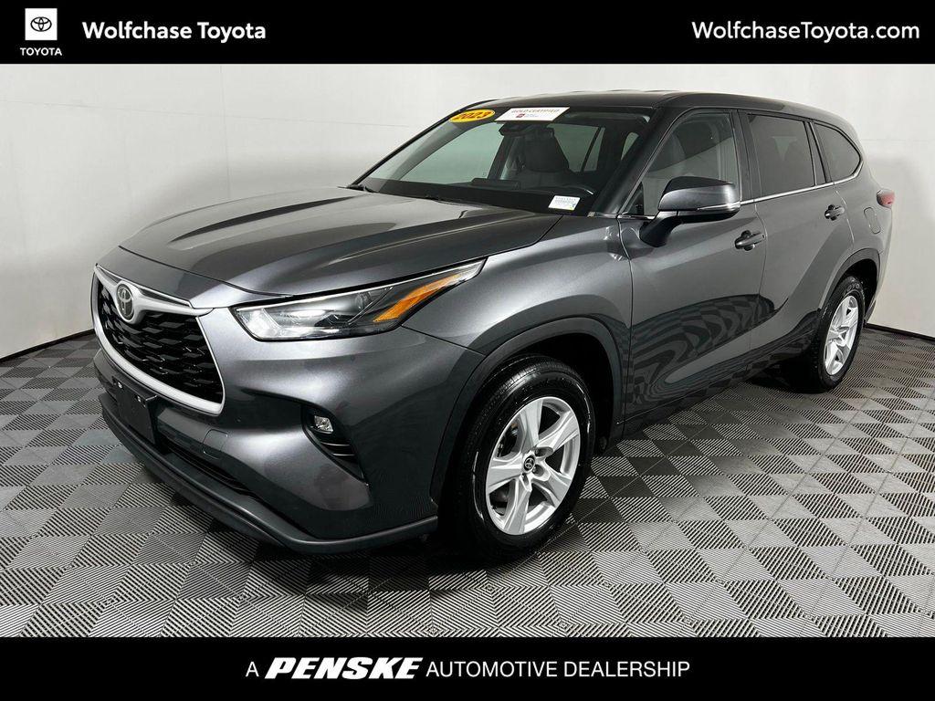 used 2023 Toyota Highlander car, priced at $31,263