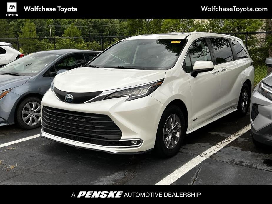 used 2021 Toyota Sienna car, priced at $34,801