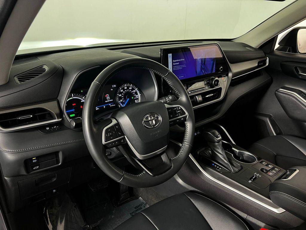 used 2023 Toyota Highlander Hybrid car, priced at $41,462