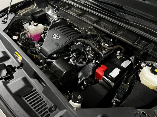 used 2023 Toyota Highlander car, priced at $38,224