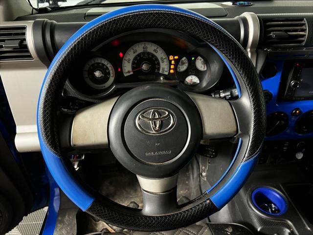 used 2007 Toyota FJ Cruiser car, priced at $11,961