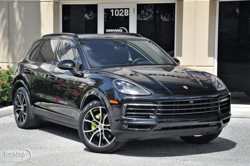 used 2021 Porsche Cayenne car