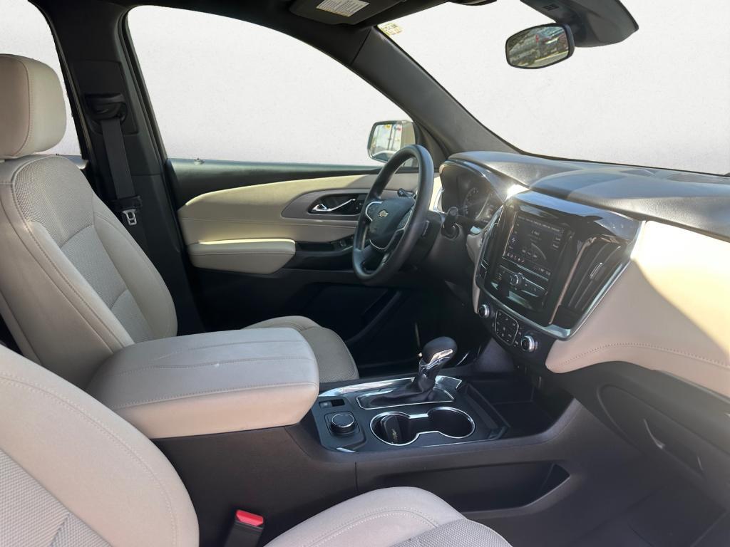 used 2023 Chevrolet Traverse car, priced at $28,775