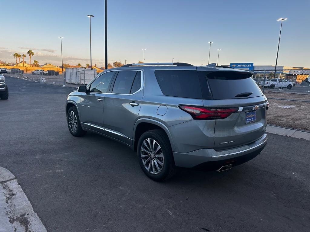 new 2023 Chevrolet Traverse car, priced at $45,999