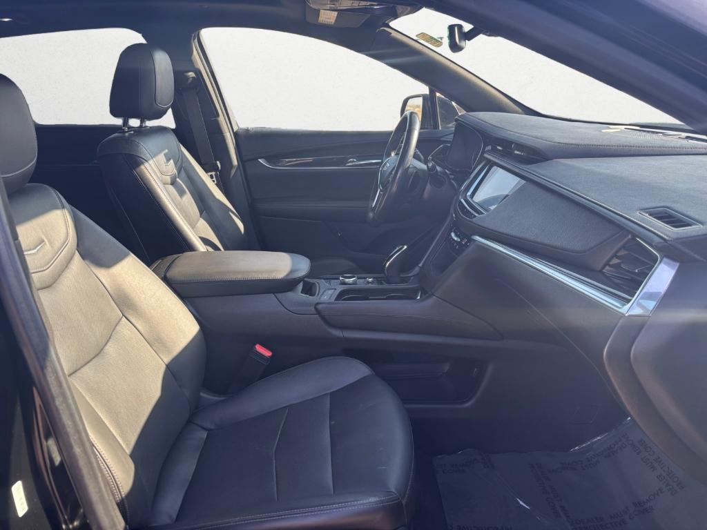 used 2020 Cadillac XT5 car, priced at $26,772