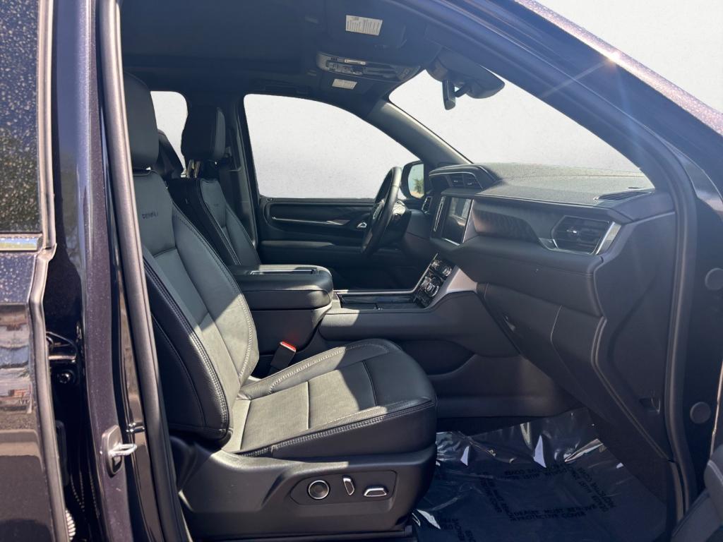used 2024 GMC Yukon XL car, priced at $78,651