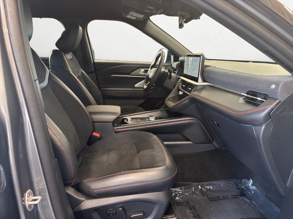 used 2025 Ford Explorer car, priced at $49,999
