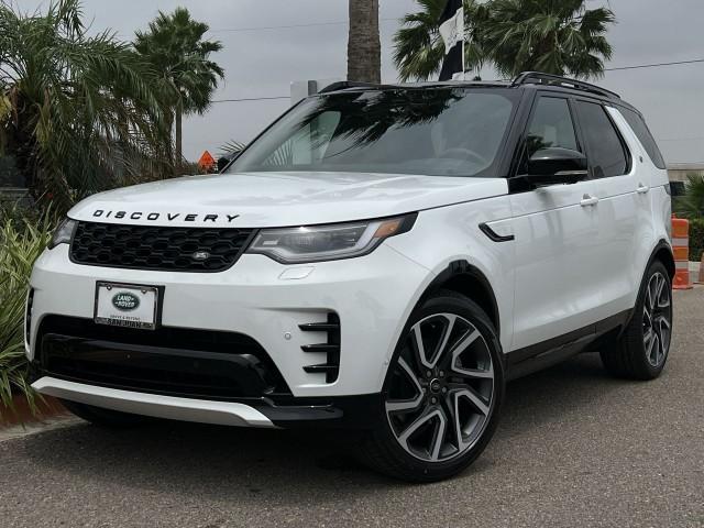 new 2024 Land Rover Discovery car, priced at $70,608