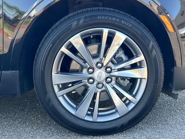 used 2022 Cadillac XT5 car, priced at $30,545