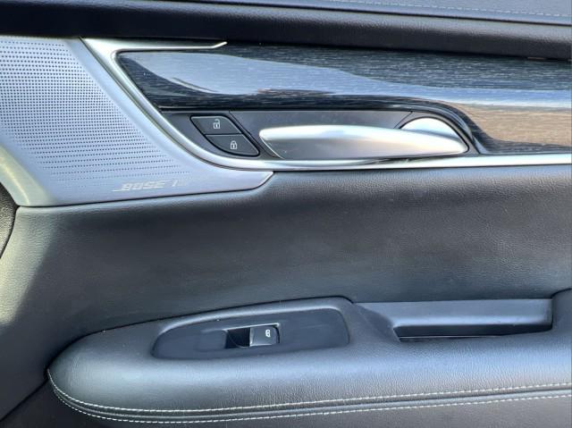 used 2022 Cadillac XT5 car, priced at $29,777