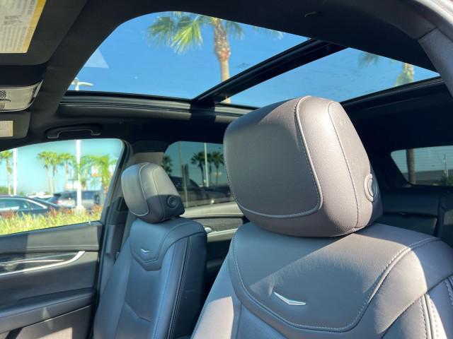 used 2022 Cadillac XT5 car, priced at $30,545