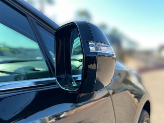 used 2022 Cadillac XT5 car, priced at $30,545