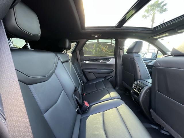 used 2022 Cadillac XT5 car, priced at $30,545