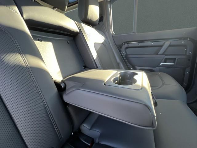 new 2026 Land Rover Defender car