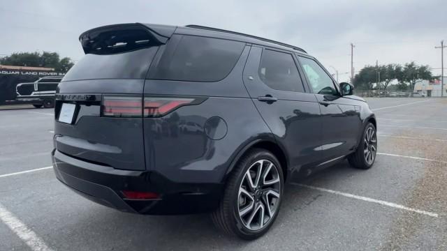 new 2024 Land Rover Discovery car, priced at $69,708