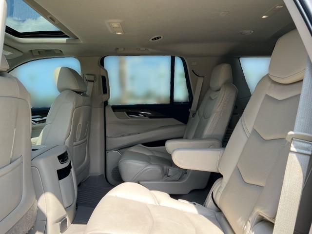 used 2020 Cadillac Escalade car, priced at $44,995