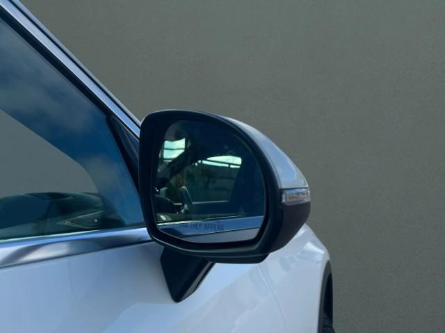 used 2024 Mercedes-Benz GLC 300 car, priced at $34,277