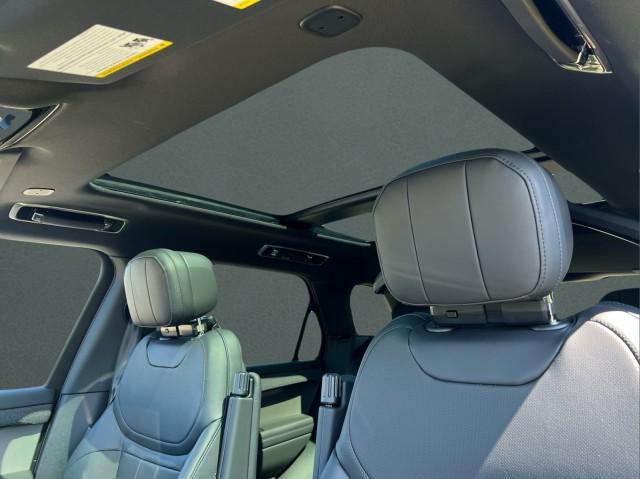 new 2025 Land Rover Range Rover Sport car, priced at $100,970