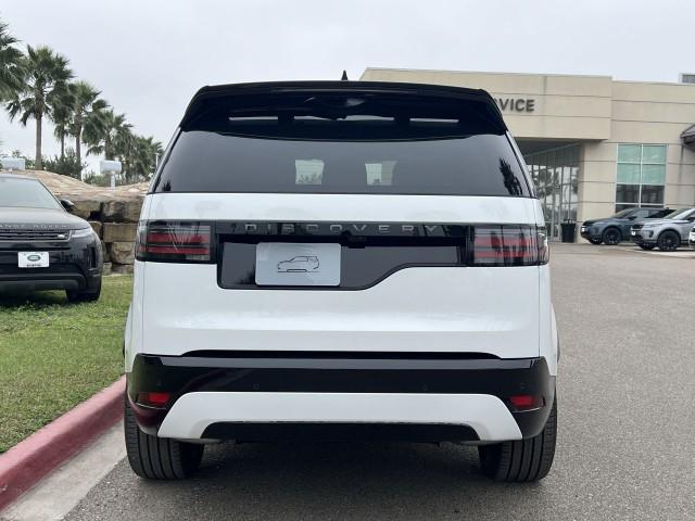 new 2025 Land Rover Discovery car, priced at $70,493