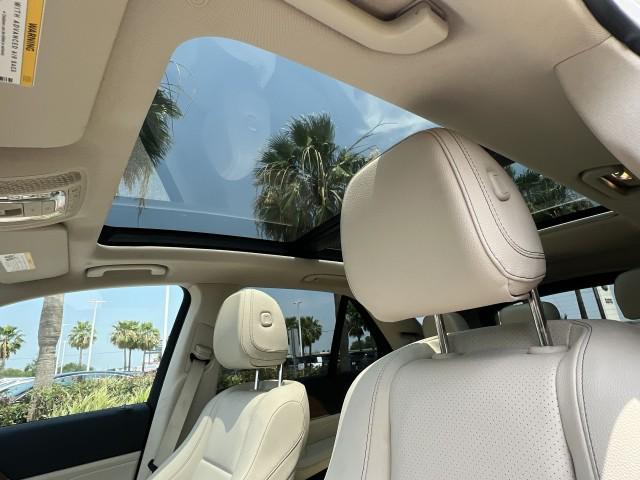 used 2022 Mercedes-Benz GLE 350 car, priced at $41,995
