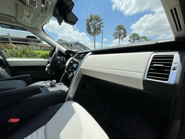 new 2025 Land Rover Discovery car, priced at $67,293