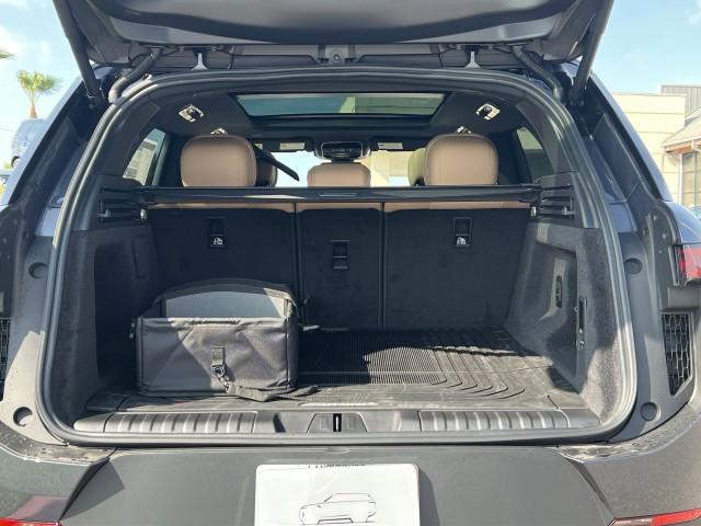 new 2025 Land Rover Range Rover Sport car, priced at $91,955