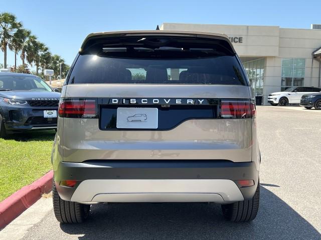 new 2025 Land Rover Discovery car, priced at $67,293