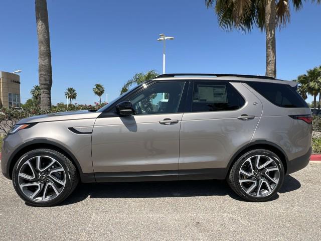 new 2025 Land Rover Discovery car, priced at $67,293