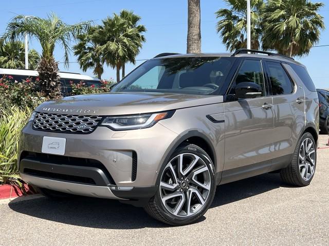 new 2025 Land Rover Discovery car, priced at $67,293
