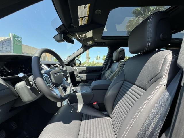new 2025 Land Rover Discovery car, priced at $67,293