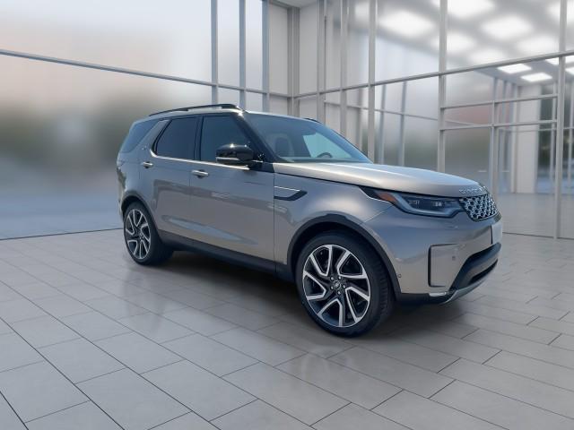 new 2025 Land Rover Discovery car, priced at $67,293