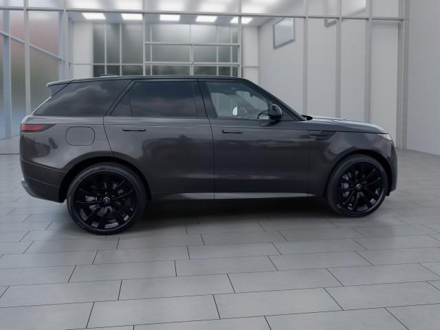 new 2025 Land Rover Range Rover Sport car, priced at $106,395