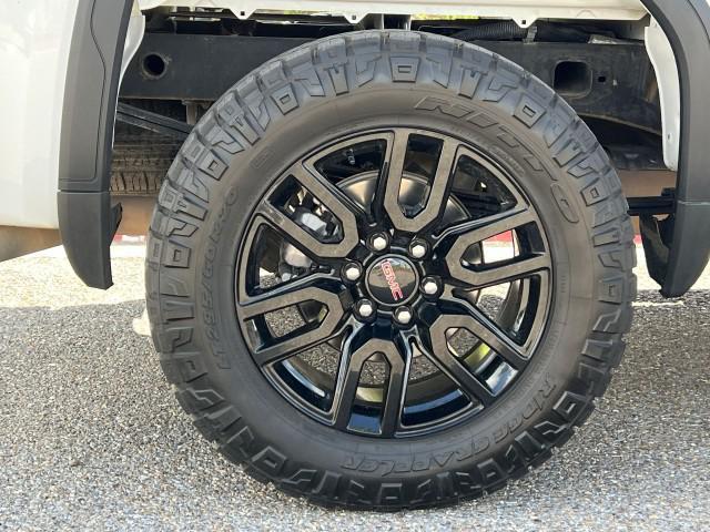 used 2024 GMC Sierra 1500 car, priced at $39,995