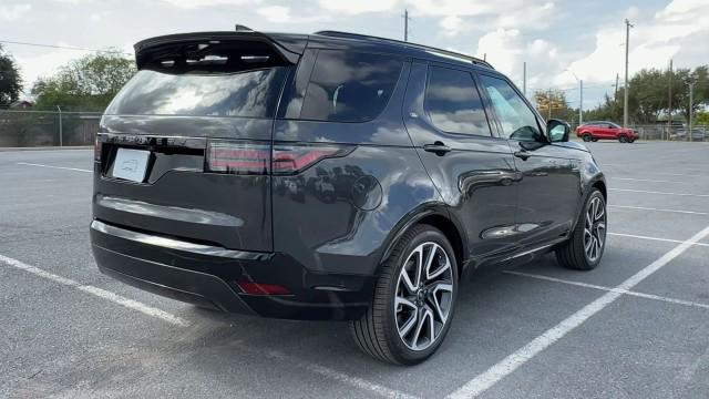 new 2025 Land Rover Discovery car, priced at $76,643