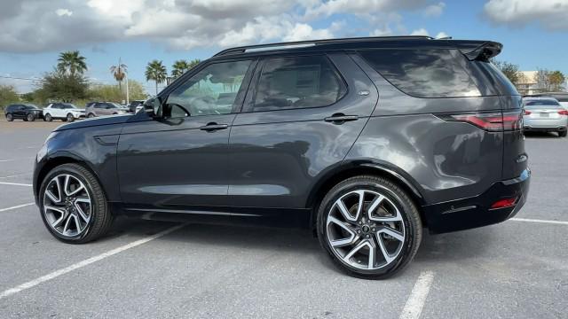 new 2025 Land Rover Discovery car, priced at $76,643