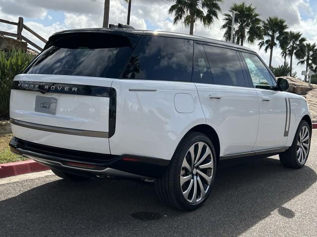 new 2025 Land Rover Range Rover car, priced at $152,370