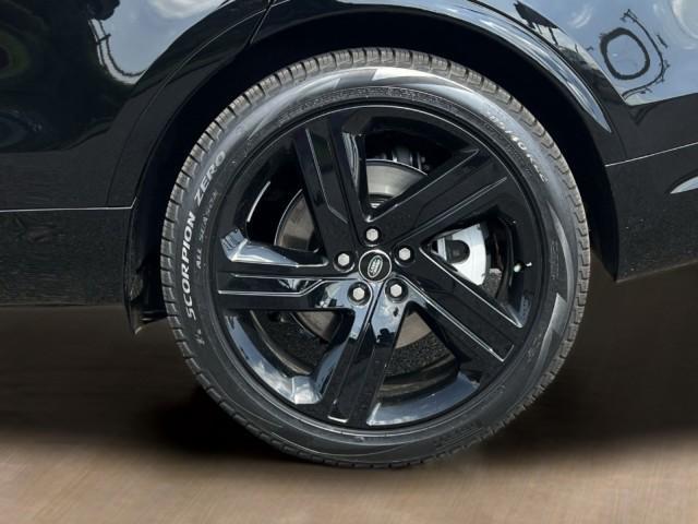 new 2025 Land Rover Discovery car, priced at $75,593