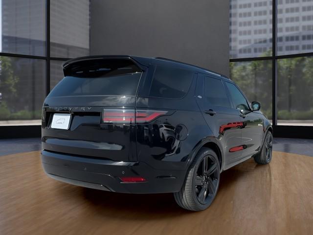 new 2025 Land Rover Discovery car, priced at $75,593