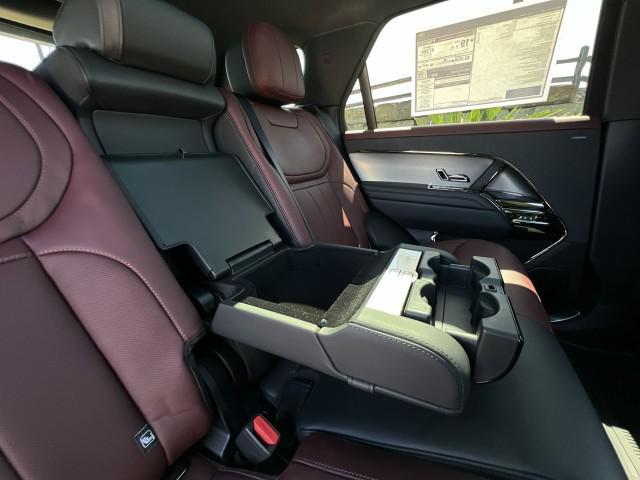 new 2025 Land Rover Range Rover Sport car, priced at $118,910