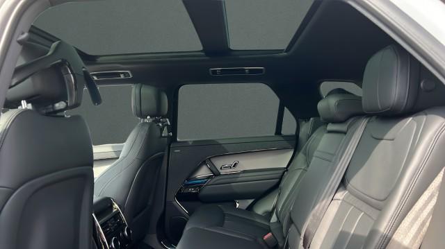 new 2025 Land Rover Range Rover Sport car