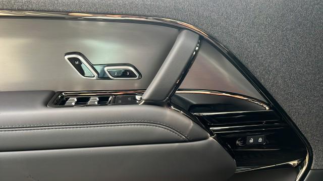 new 2025 Land Rover Range Rover Sport car