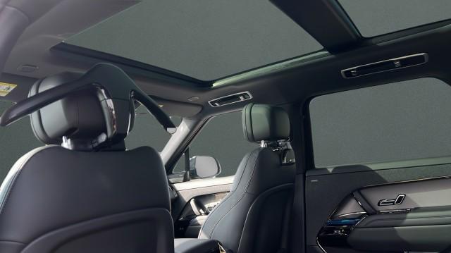 new 2025 Land Rover Range Rover Sport car