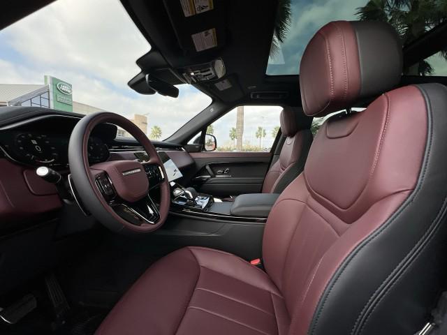 new 2025 Land Rover Range Rover Sport car